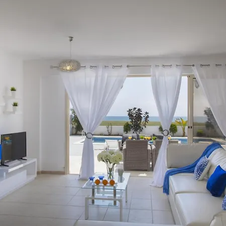 Picture Renting Your 5 Star Beachfront Villa, Larnaca 1395 *
